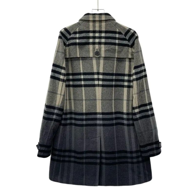 Burberry Burberry Women's Colorblock Wool Coat Size M / US 6-8 / IT 42-44 - 2 Thumbnail