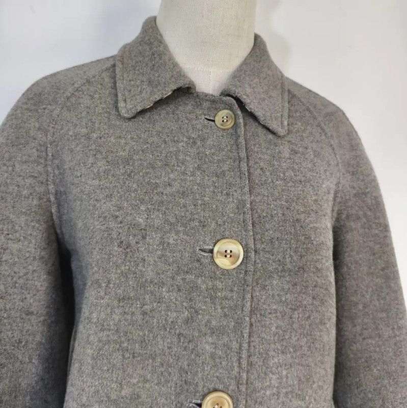 Burberry Burberry Grey Wool Plaid Long Coat for Women Size M / US 6-8 / IT 42-44 - 5 Thumbnail