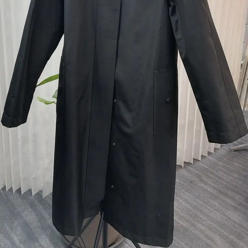 Burberry Burberry Long Black Coat for Women Size XXS / US 00 / IT 34 - 2 Thumbnail