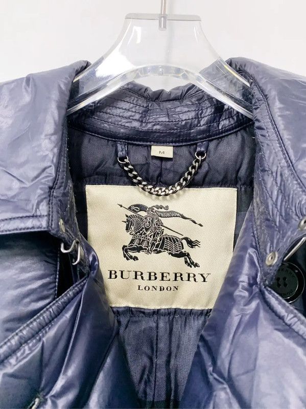 Burberry Burberry M Nylon Down Jacket in Blue Size M / US 6-8 / IT 42-44 - 3 Thumbnail