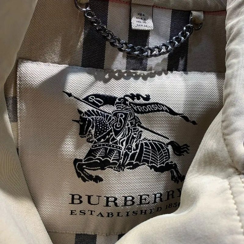 Burberry Burberry Khaki Cotton Women's Trench Coat Size M / US 6-8 / IT 42-44 - 3 Thumbnail