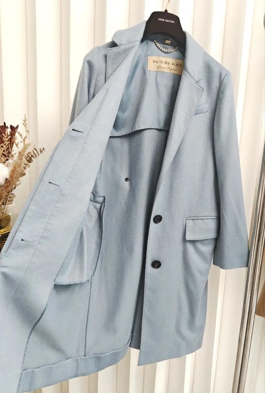 Burberry Burberry Women's Mid-Length Cashmere Coat Size S / US 4 / IT 40 - 3 Thumbnail