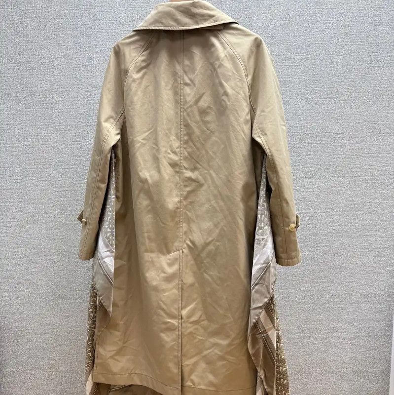 Burberry Burberry Spring Autumn Khaki Cotton Trench Coat Size M / US 6-8 / IT 42-44 - 2 Thumbnail
