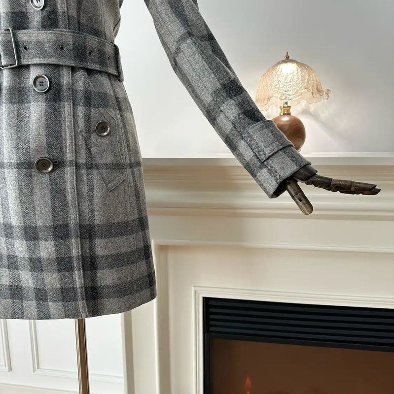 Burberry Burberry Gray Plaid Women's Trench Coat Size M / US 6-8 / IT 42-44 - 7 Thumbnail