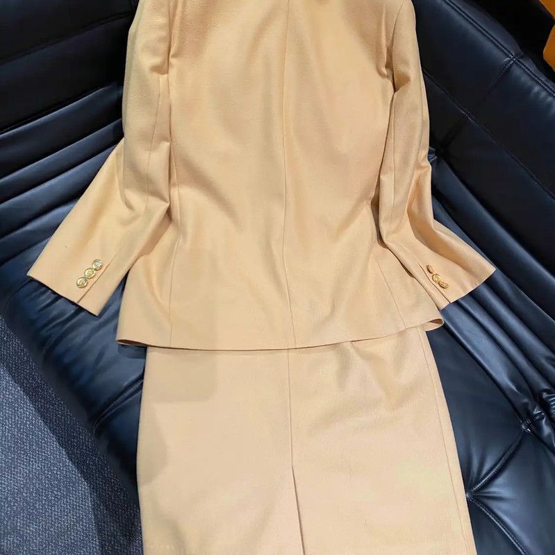 Burberry Burberry L Size Khaki Cashmere Women's Jacket Size L / US 10 / IT 46 - 7 Thumbnail
