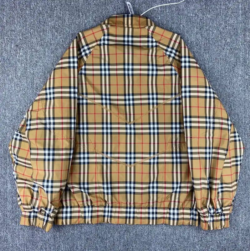 Burberry Burberry Brown Plaid Women's Jacket Size S / US 4 / IT 40 - 2 Thumbnail