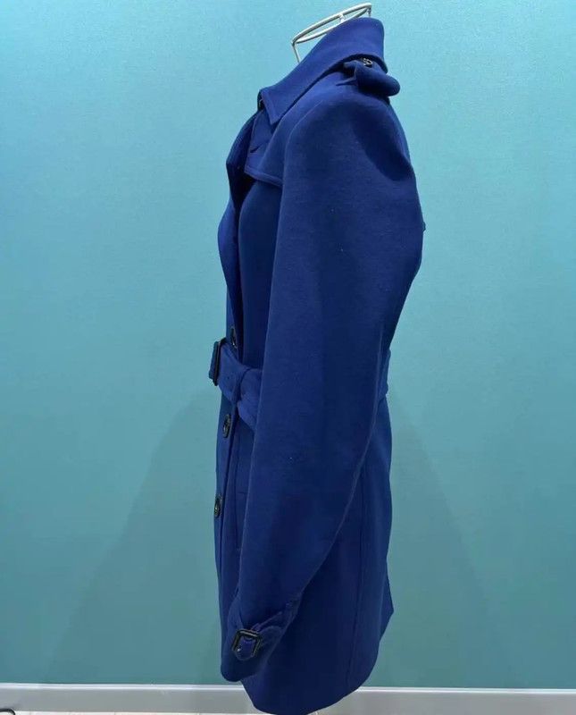 Burberry Burberry Blue Wool Winter Coat for Women Size M / US 6-8 / IT 42-44 - 2 Thumbnail