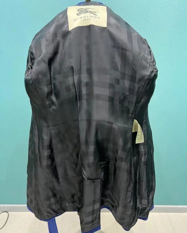 Burberry Burberry Blue Wool Winter Coat for Women Size M / US 6-8 / IT 42-44 - 5 Thumbnail