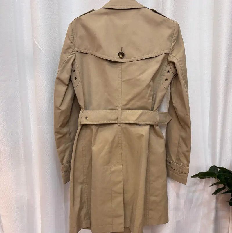 Burberry Burberry Khaki Long Trench Coat for Women Size XS / US 0-2 / IT 36-38 - 2 Thumbnail