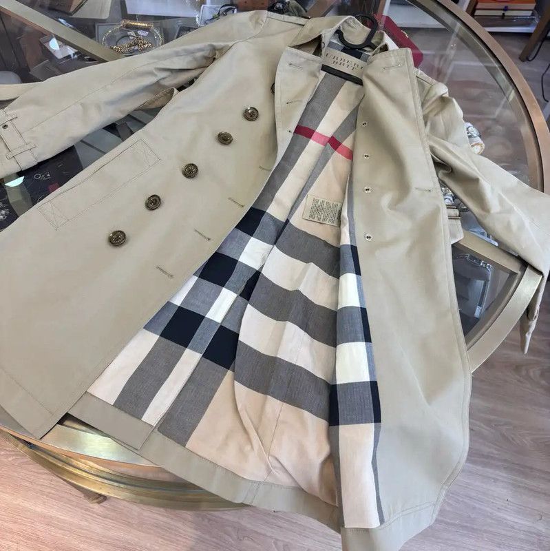 Burberry Burberry Khaki Long Trench Coat for Women Size XS / US 0-2 / IT 36-38 - 3 Thumbnail