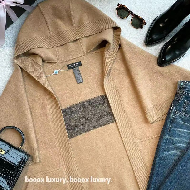 Burberry Burberry Camel Wool Women's Knit Sweater Size XS / US 0-2 / IT 36-38 - 4 Thumbnail