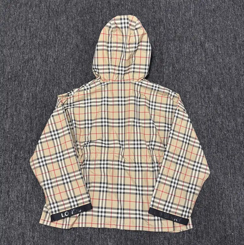 Burberry Burberry Beige Short Women's Jacket Size M / US 6-8 / IT 42-44 - 2 Thumbnail