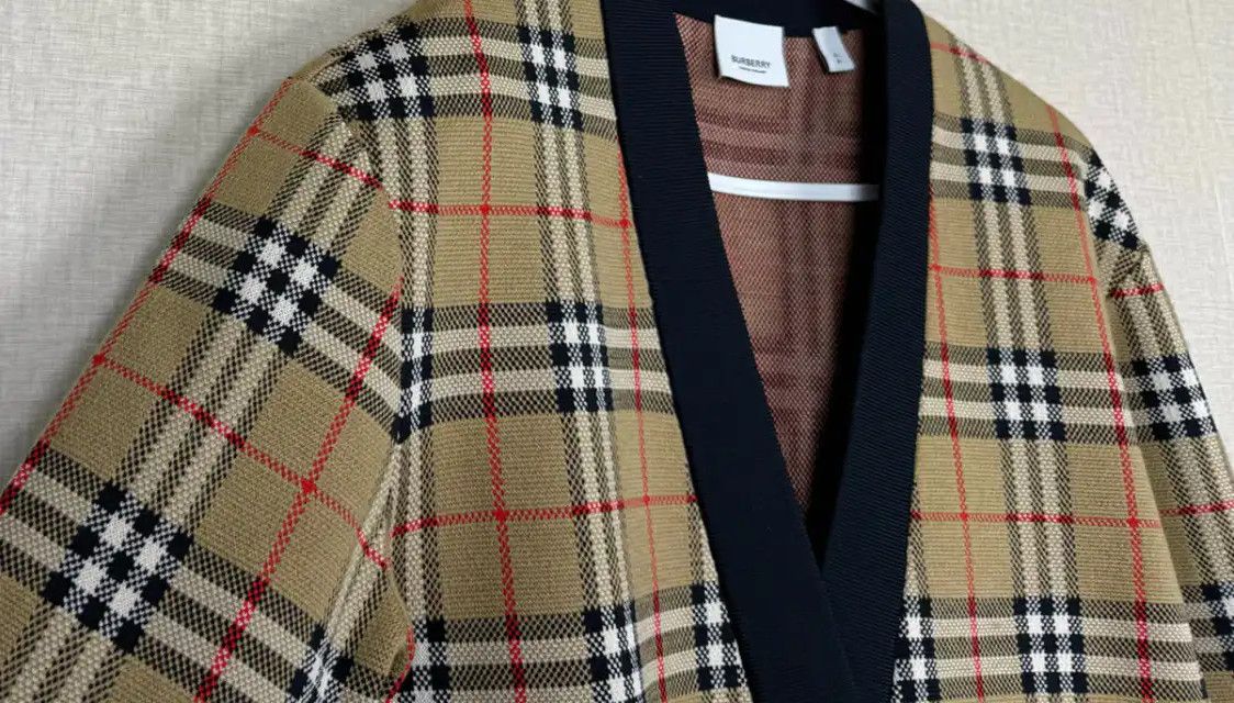 Burberry Burberry Khaki Wool Women's Cardigan Size S / US 4 / IT 40 - 4 Thumbnail