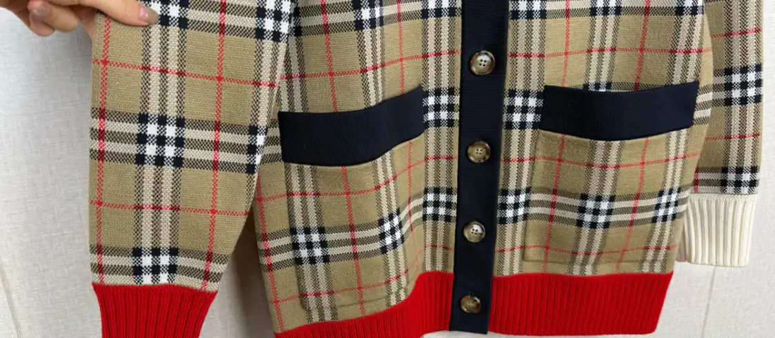 Burberry Burberry Khaki Wool Women's Cardigan Size S / US 4 / IT 40 - 3 Thumbnail