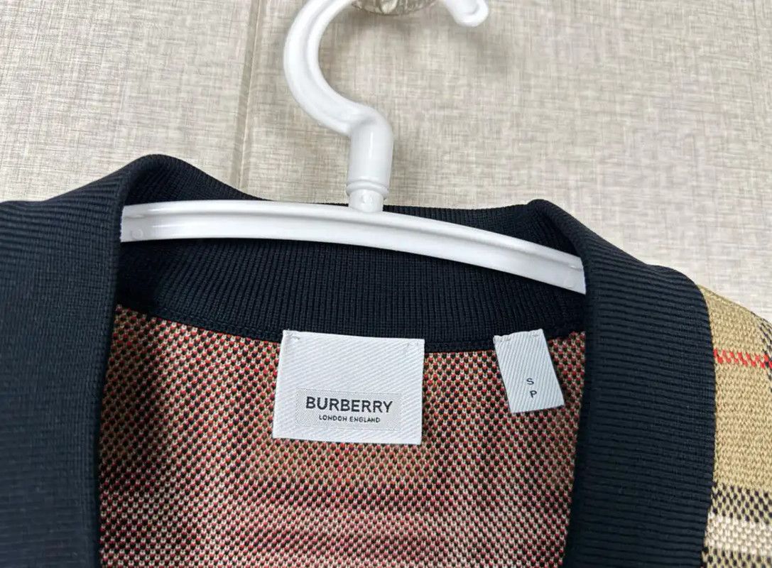 Burberry Burberry Khaki Wool Women's Cardigan Size S / US 4 / IT 40 - 5 Thumbnail