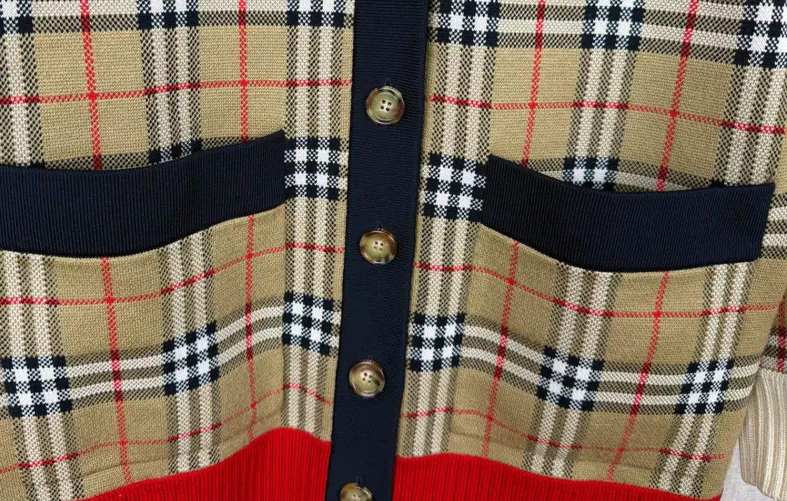 Burberry Burberry Khaki Wool Women's Cardigan Size S / US 4 / IT 40 - 2 Thumbnail