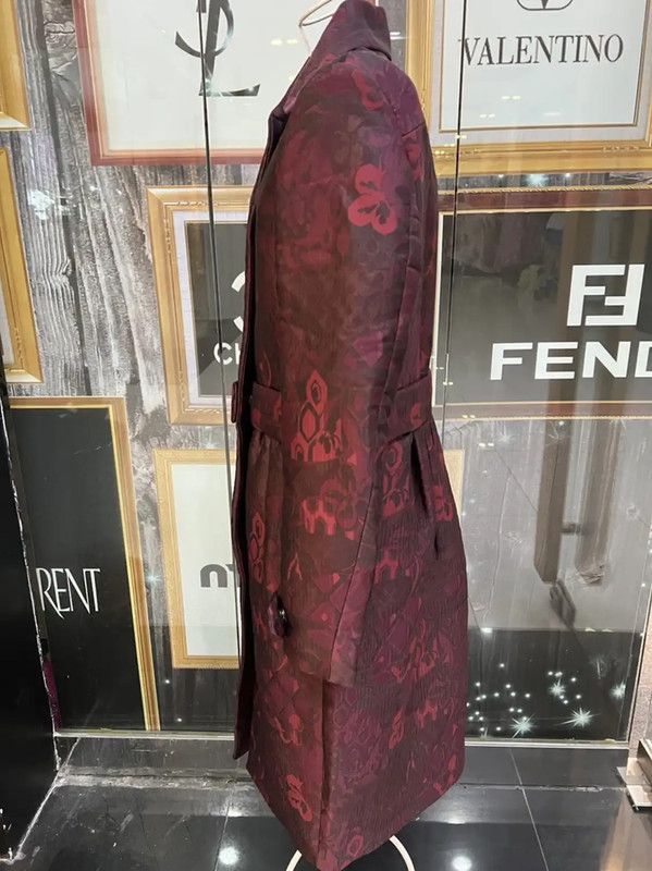 Burberry Burberry Wool Collar Women's Coat in Wine Size M / US 6-8 / IT 42-44 - 3 Thumbnail