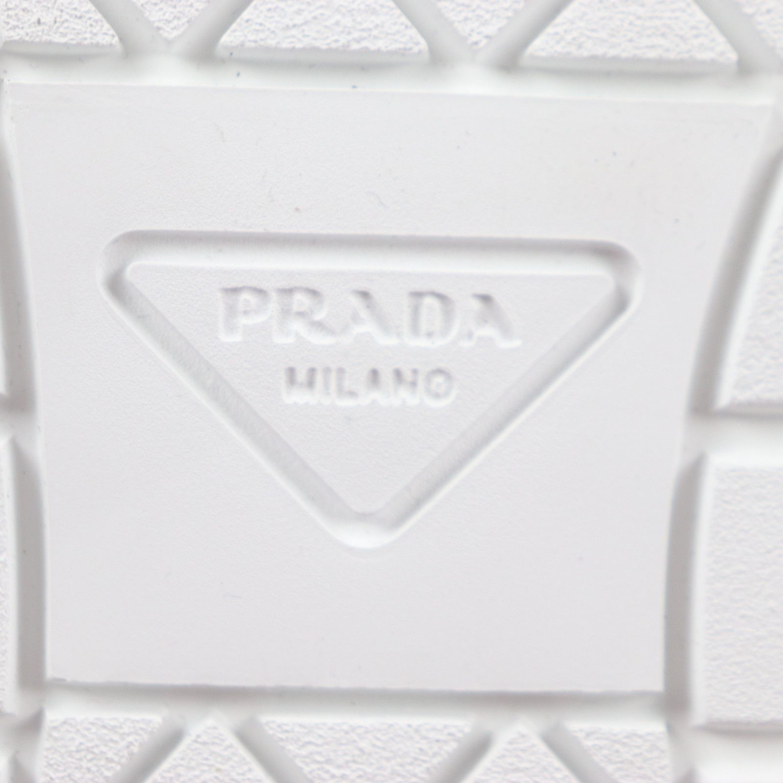 Prada Prada Prada Triangle logo Nappa leather sneakers Leather Shoes 2EE386 DUTY FREE for USA Size ONE SIZE - 11 Thumbnail