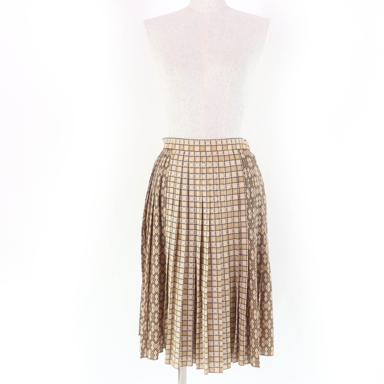 Burberry Burberry Burberry Graphic print polyester skirt Plastic Skirts 8016899 DUTY FREE for USA Size ONE SIZE - 2 Thumbnail