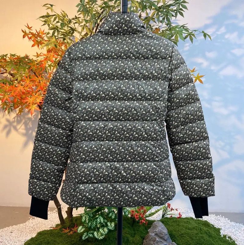 Burberry Burberry Women's Brown Puffer Jacket Size S / US 4 / IT 40 - 2 Thumbnail