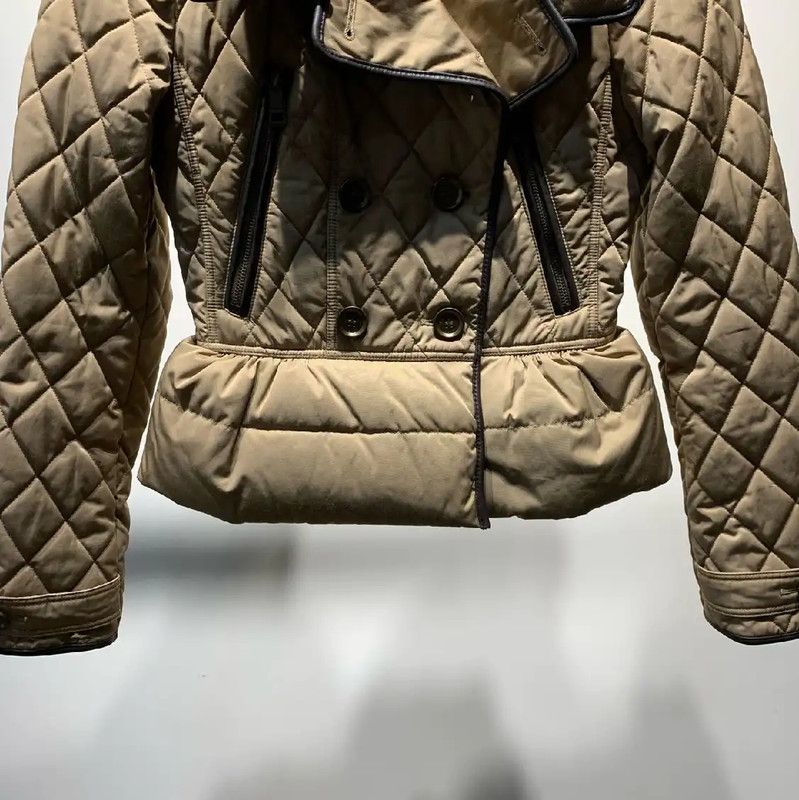Burberry Burberry Quilted Cotton Jacket in Khaki Size XS / US 0-2 / IT 36-38 - 4 Thumbnail