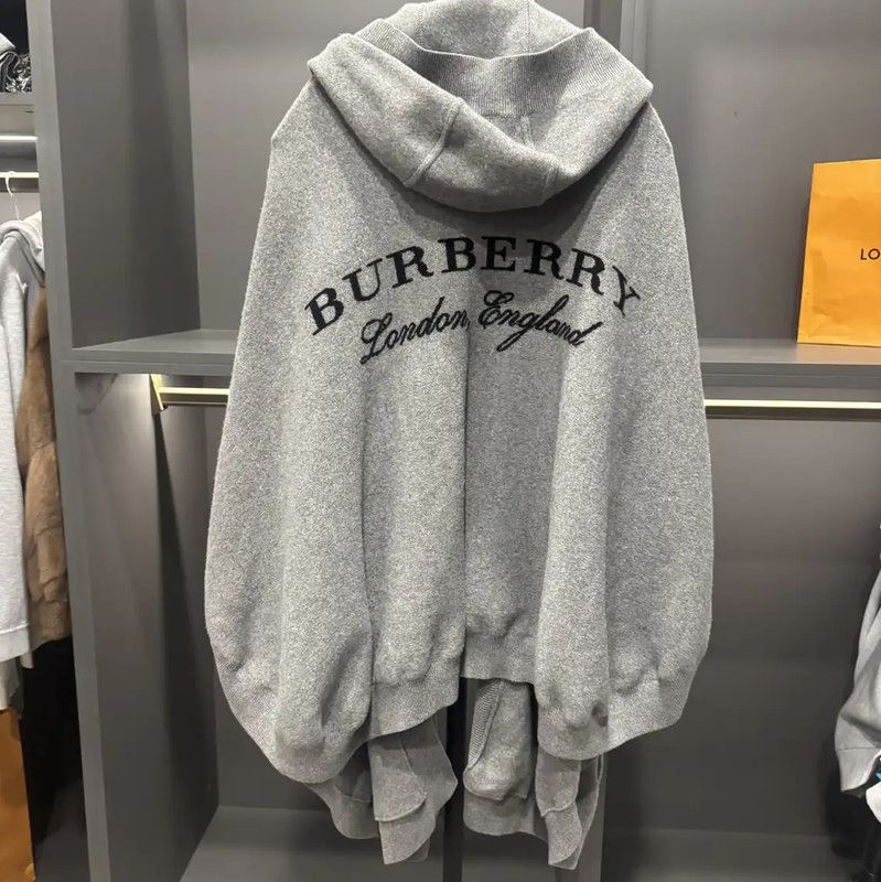 Burberry Burberry Gray Wool Blend Women's Cardigan Size S / US 4 / IT 40 - 2 Thumbnail