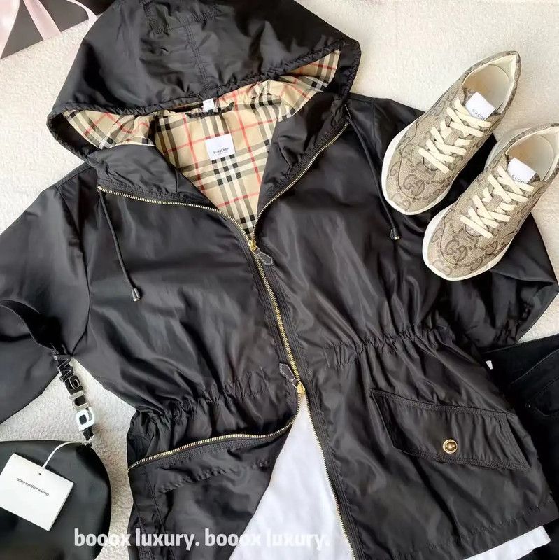 Burberry Burberry Black Nylon Women's Jacket Size ONE SIZE - 4 Thumbnail