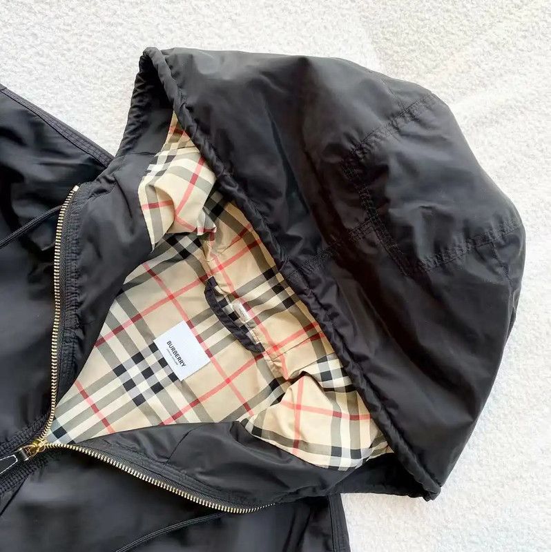 Burberry Burberry Black Nylon Women's Jacket Size ONE SIZE - 3 Thumbnail