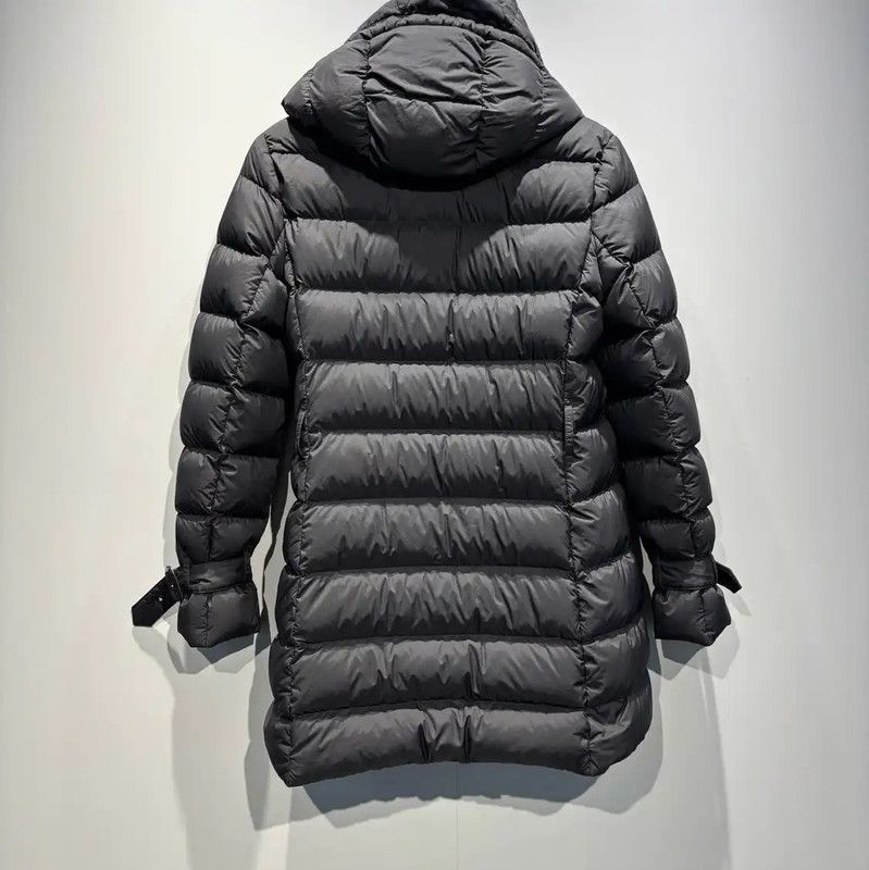 Burberry Burberry Black Women's Down Jacket Size S / US 4 / IT 40 - 2 Thumbnail