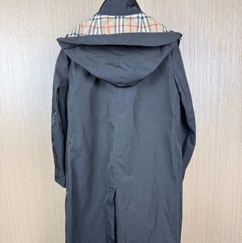 Burberry Burberry Black Polyester Women's Trench Coat Size M / US 6-8 / IT 42-44 - 2 Thumbnail