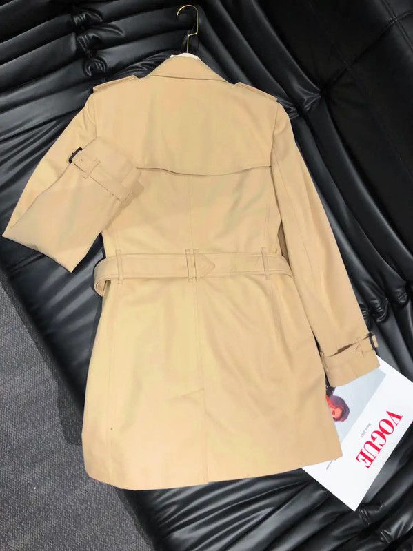 Burberry Burberry Women's Khaki Cotton Trench Coat Size M / US 6-8 / IT 42-44 - 2 Thumbnail