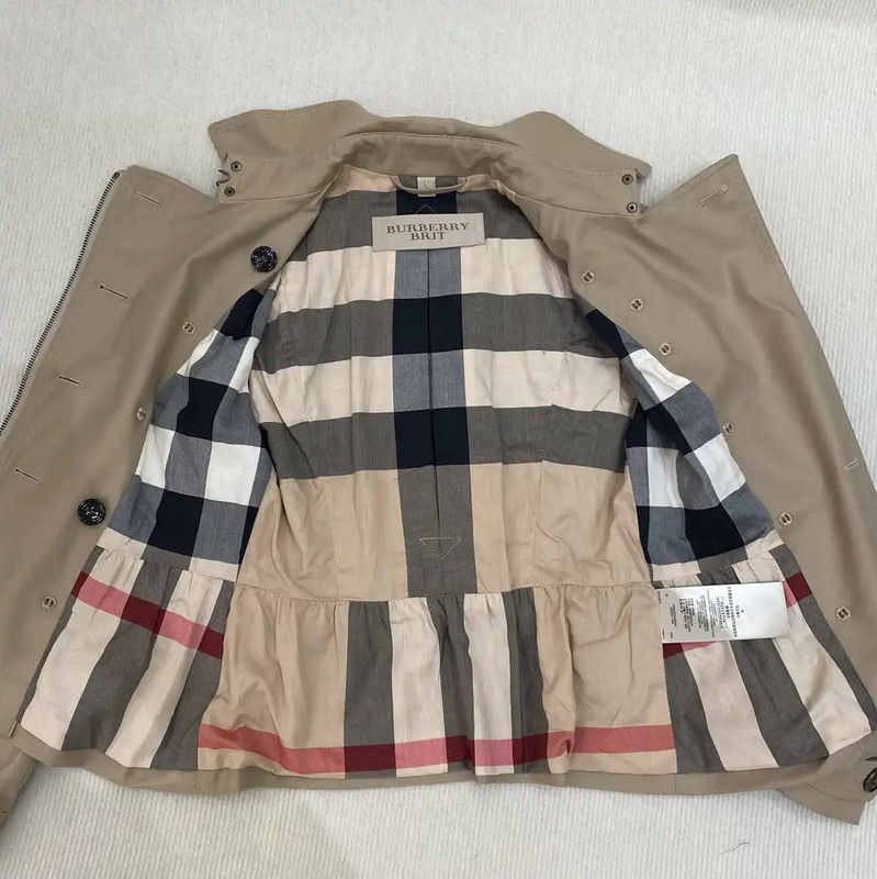 Burberry Burberry Women's Short Trench Coat in Khaki Size S / US 4 / IT 40 - 3 Thumbnail