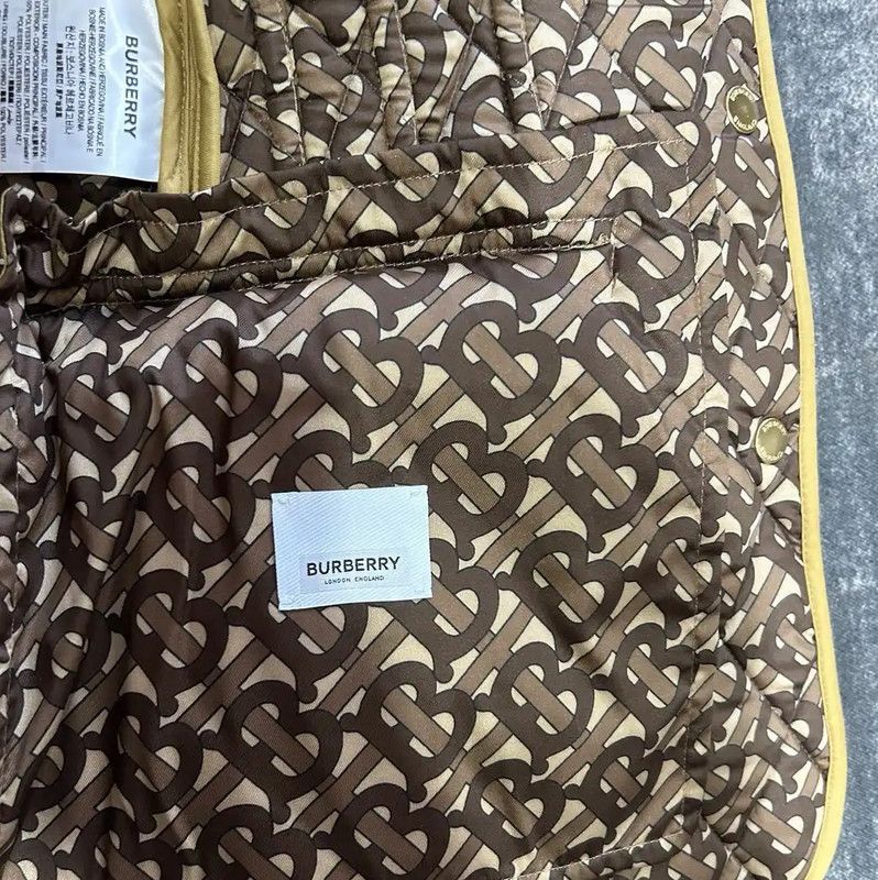 Burberry Burberry Yellow Quilted Short Jacket for Women Size S / US 4 / IT 40 - 7 Thumbnail