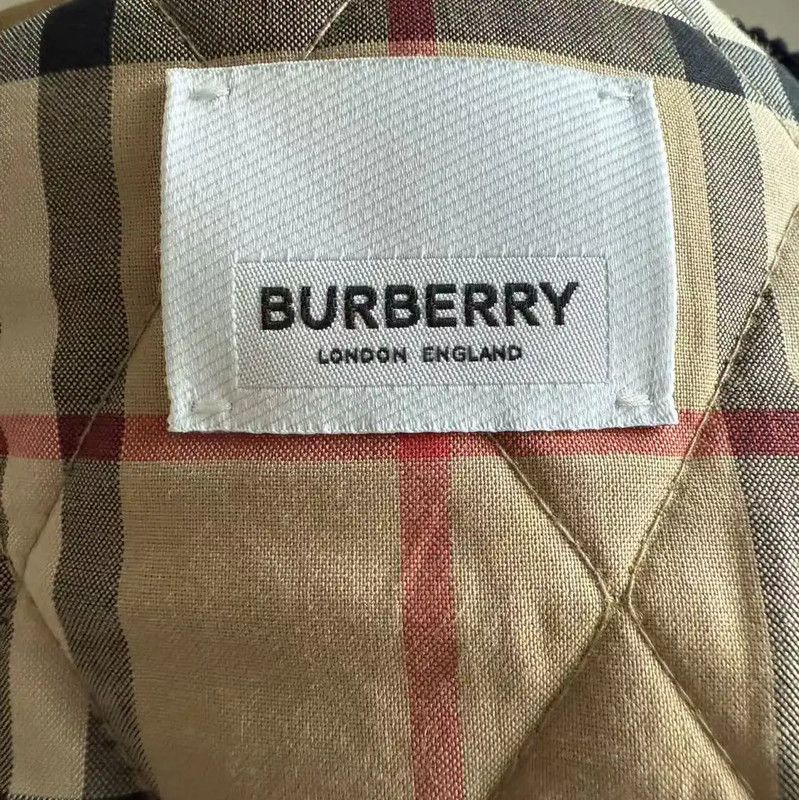 Burberry Burberry Khaki Quilted Women's Jacket Size XS / US 0-2 / IT 36-38 - 4 Thumbnail
