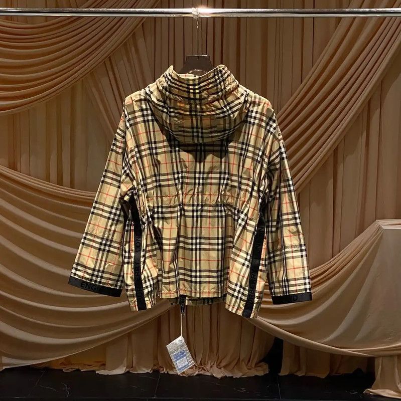 Burberry Burberry Colorblock Cotton Women's Jacket Size M / US 6-8 / IT 42-44 - 2 Thumbnail