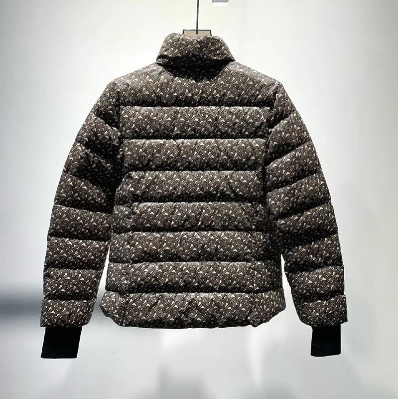 Burberry Burberry Women's Khaki Nylon Down Jacket Size S / US 4 / IT 40 - 2 Thumbnail