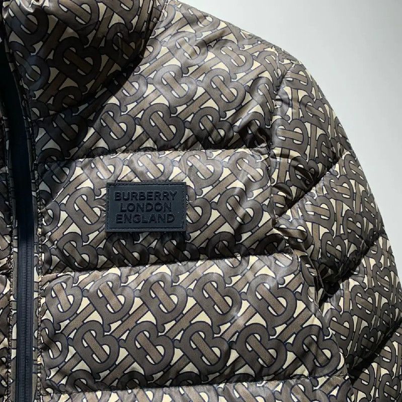 Burberry Burberry Women's Khaki Nylon Down Jacket Size S / US 4 / IT 40 - 5 Thumbnail