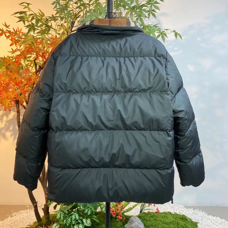 Burberry Burberry Women's Black Nylon Down Jacket Size M / US 6-8 / IT 42-44 - 2 Thumbnail
