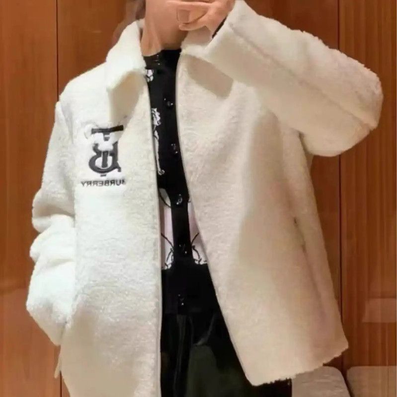 Burberry Burberry Women's White Wool Cardigan Size S / US 4 / IT 40 - 9 Thumbnail