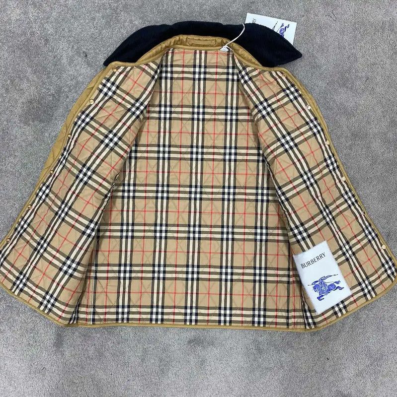 Burberry Burberry Winter Gold Quilted Cotton Jacket Size S / US 4 / IT 40 - 3 Thumbnail