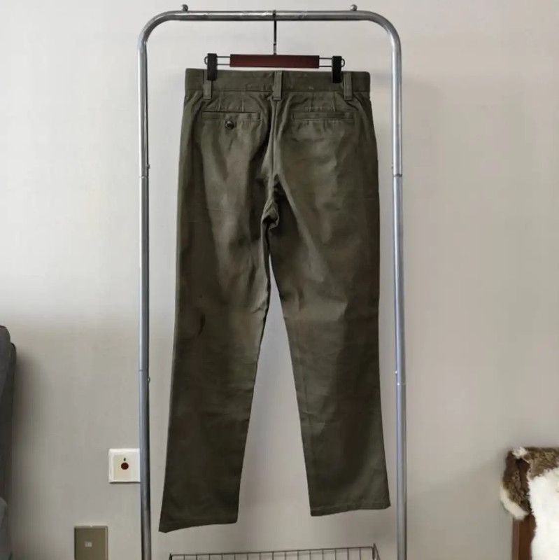 Burberry Burberry Military Green Casual Pants Size US 28 / EU 44 - 2 Thumbnail