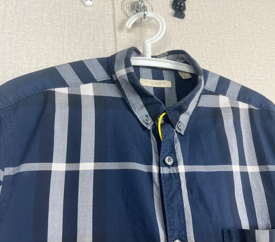 Burberry Burberry Navy Cotton Men's Shirt Size US M / EU 48-50 / 2 - 3 Thumbnail