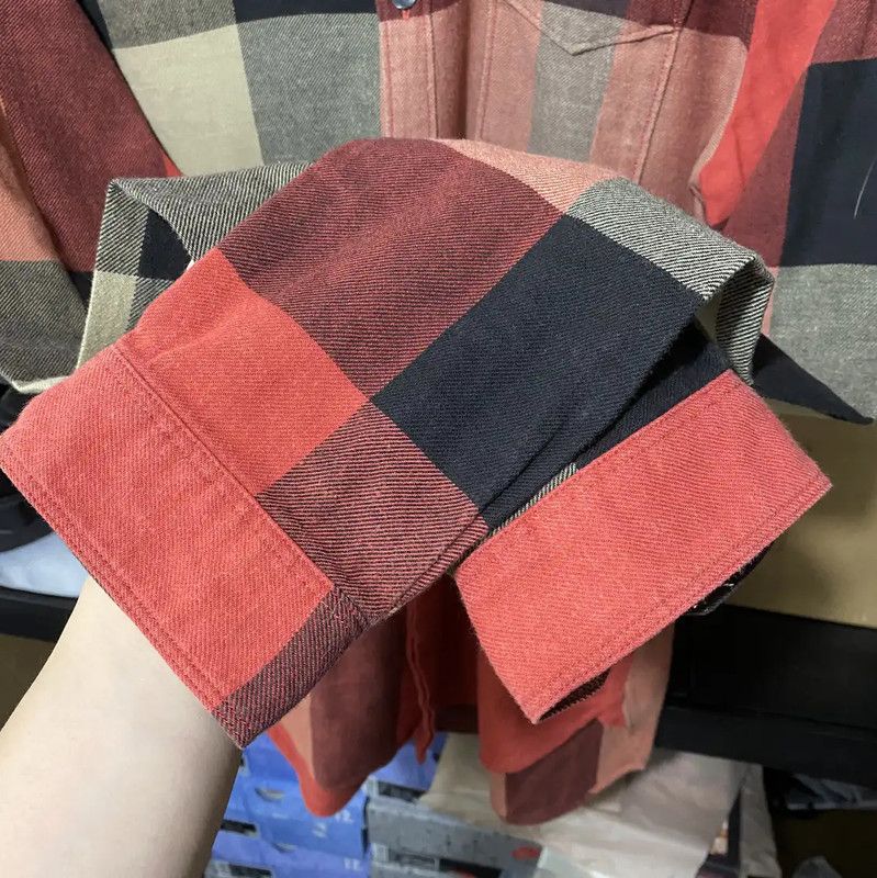 Burberry Burberry Red Cotton Long Sleeve Shirt Size US S / EU 44-46 / 1 - 4 Thumbnail