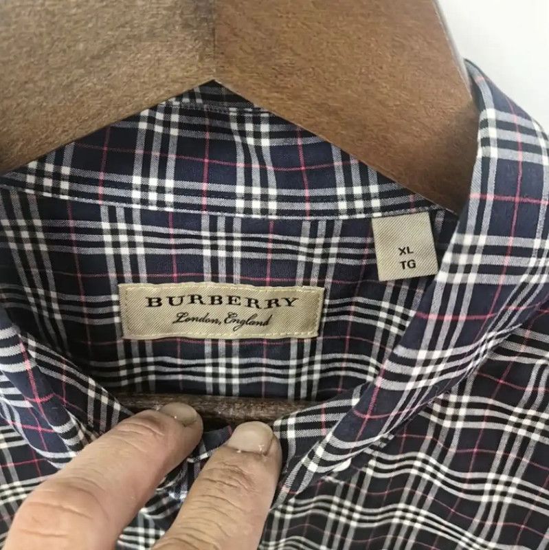 Burberry Burberry Dark Blue Men's Button-Up Shirt Size US XL / EU 56 / 4 - 3 Thumbnail