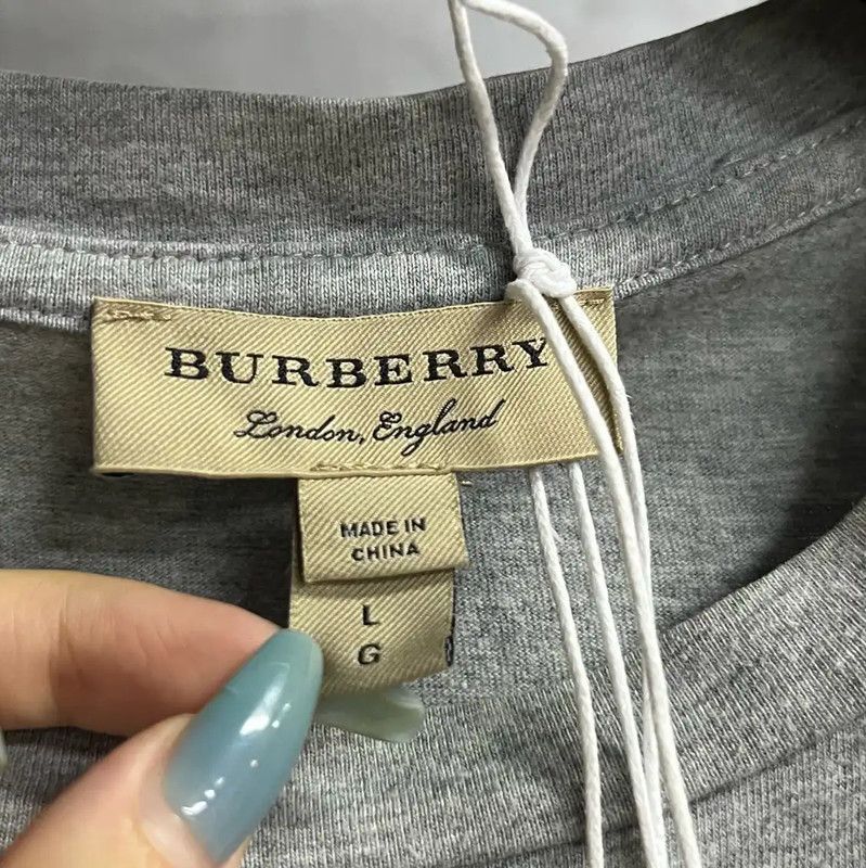 Burberry Burberry Men's Gray Cotton T-Shirt Size US L / EU 52-54 / 3 - 4 Thumbnail
