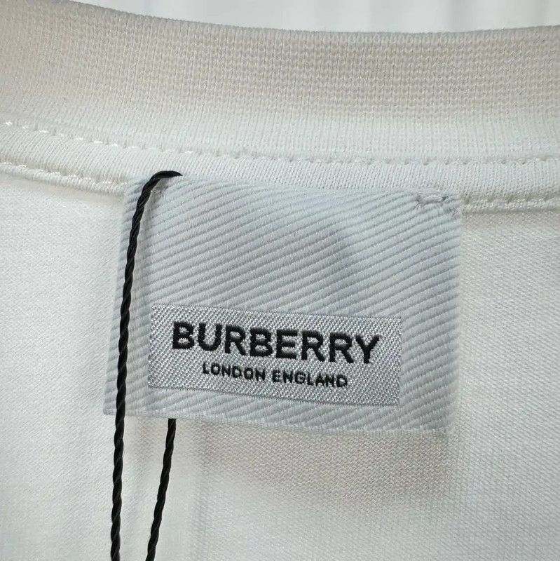 Burberry Burberry Men's Summer White Logo T-Shirt Size US L / EU 52-54 / 3 - 5 Thumbnail