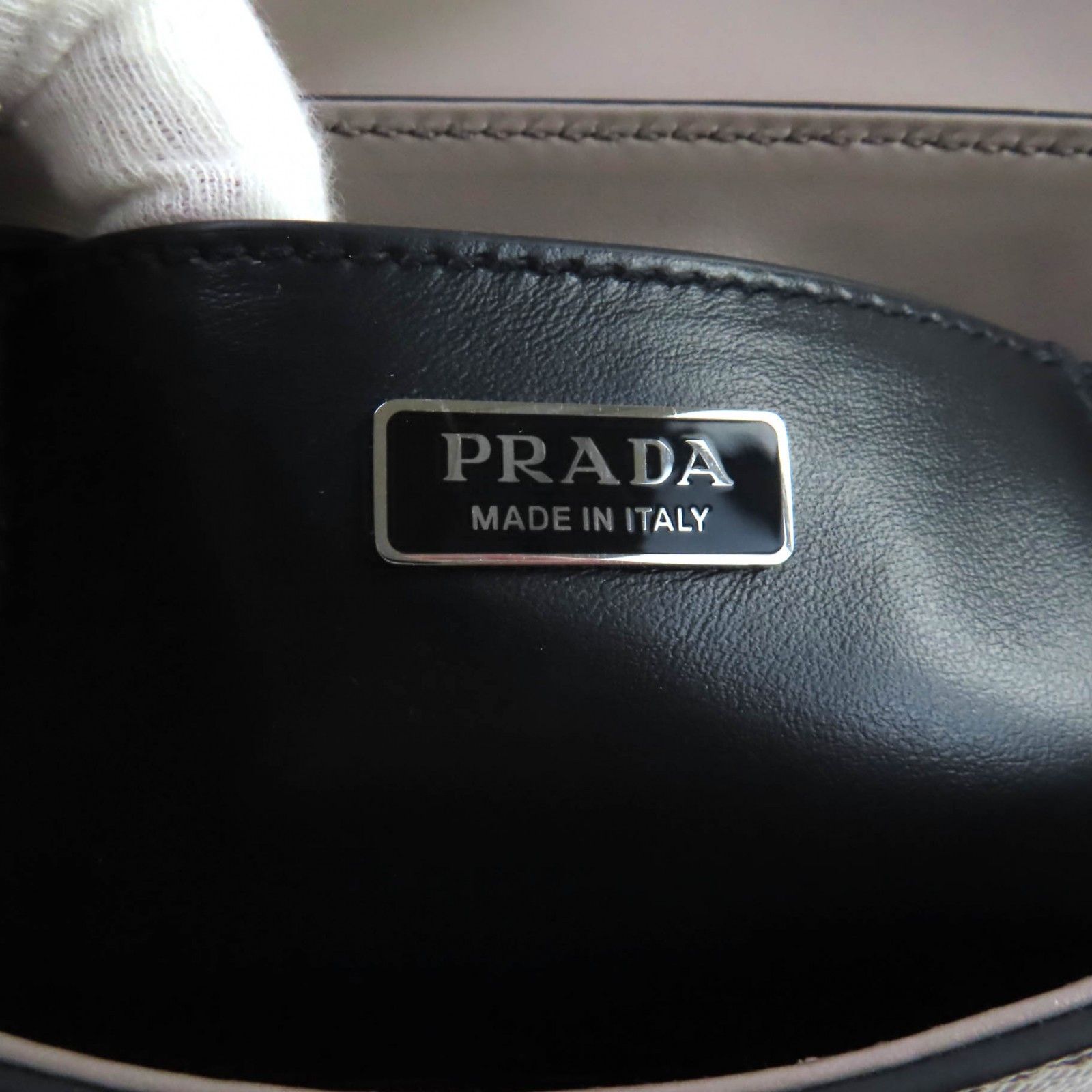 Prada Prada Prada Triangle Saffiano Leather Shoulder Bag Leather Shoulder Bag 2VD065 DUTY FREE for USA Size ONE SIZE - 12 Thumbnail