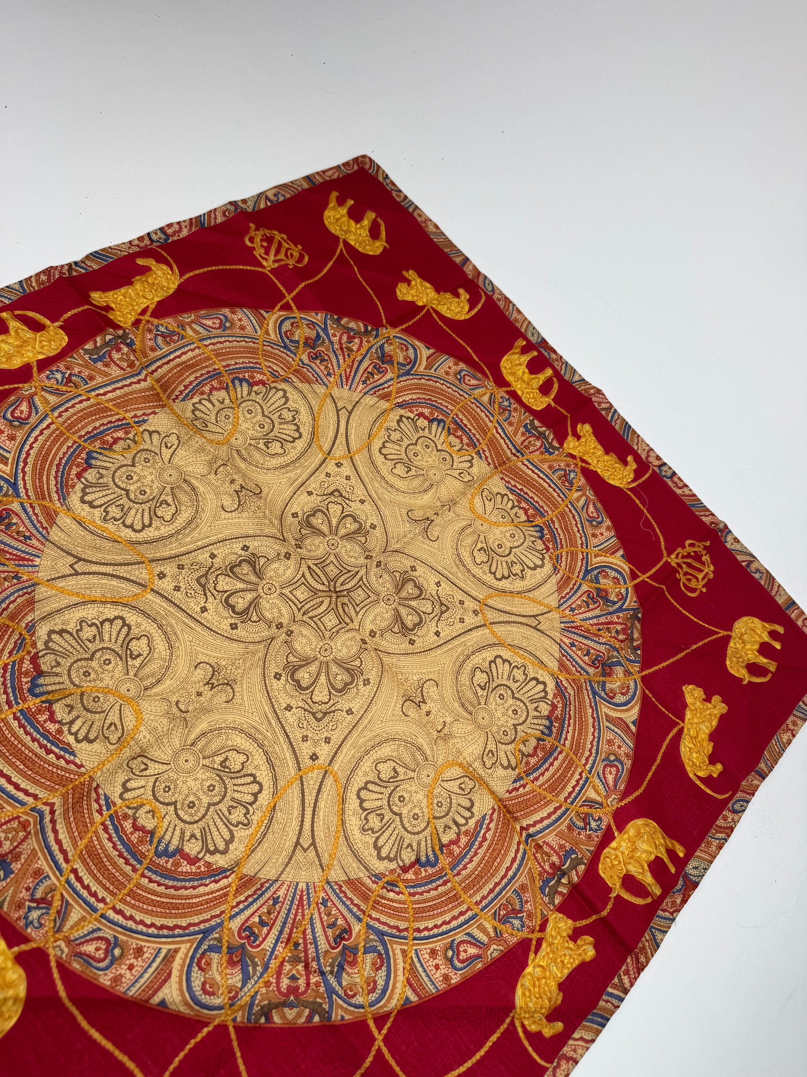 Dior Vintage Scarf Red Gold Size ONE SIZE - 6 Thumbnail