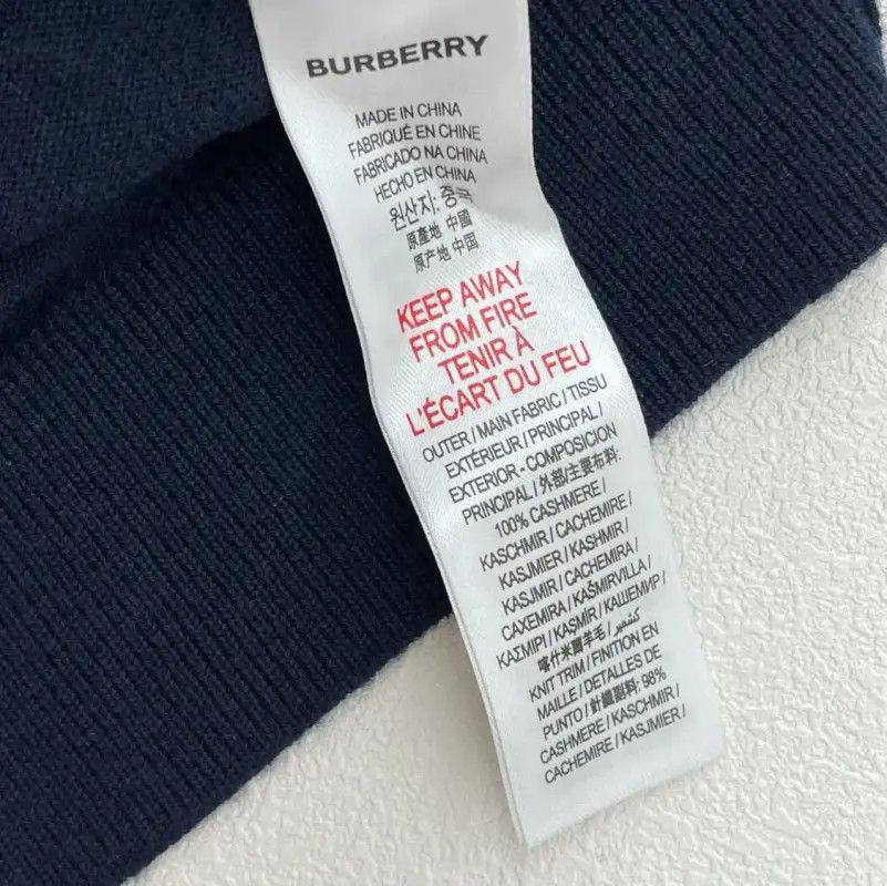 Burberry Burberry Navy Blue Cashmere Men's Knit Sweater Size US S / EU 44-46 / 1 - 5 Thumbnail
