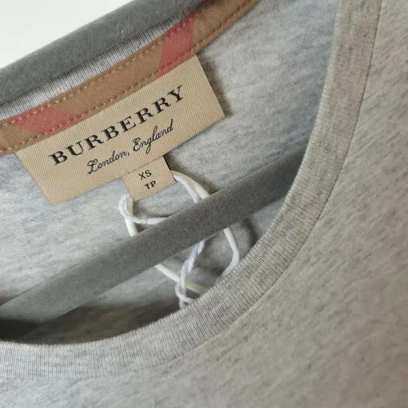 Burberry Burberry Gray Cotton Short Sleeve T-Shirt Size US XS / EU 42 / 0 - 4 Thumbnail